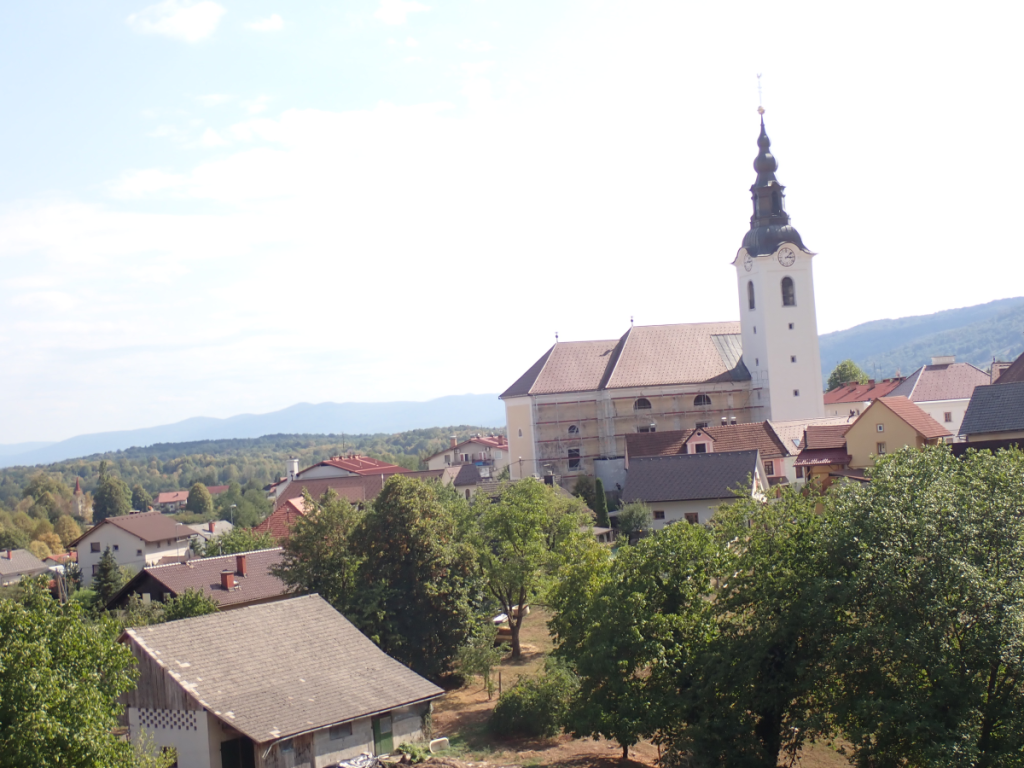 Farna cerkev Sv. Štefana v Semiču